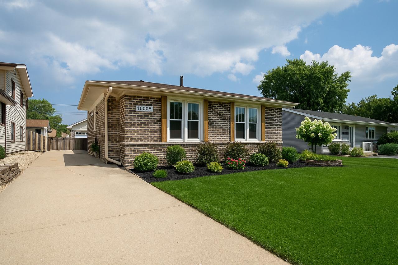 16805 Hilltop Ave., Orland Hills, IL 60487