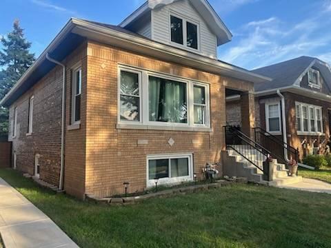 3619 Gunderson Ave., Berwyn, IL 60402