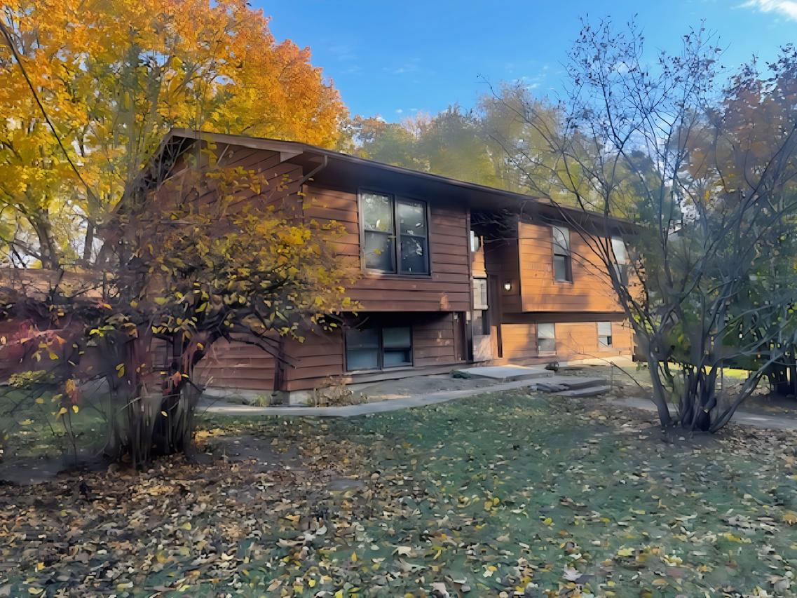 35531 N Sunnyside Ave., Ingleside, IL 60041