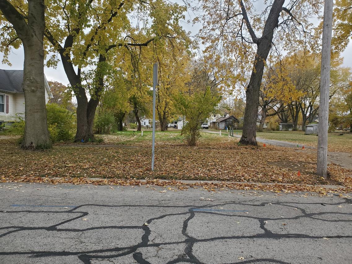 429 N 3rd St., Watseka, IL 60970