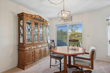 1445 Greens Ct., Glendale Heights, IL 60139