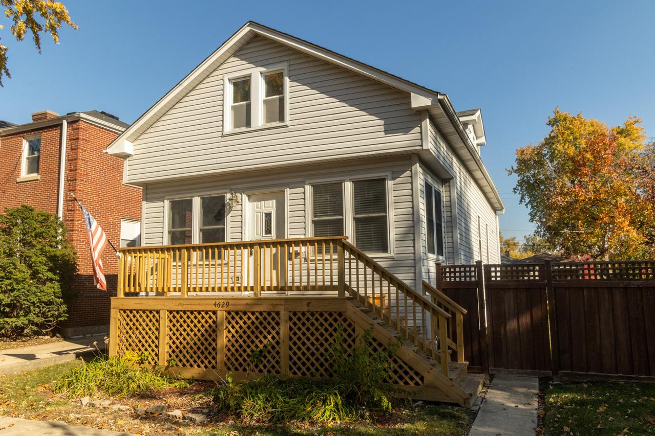 4629 Dubois Blvd., Brookfield, IL 60513