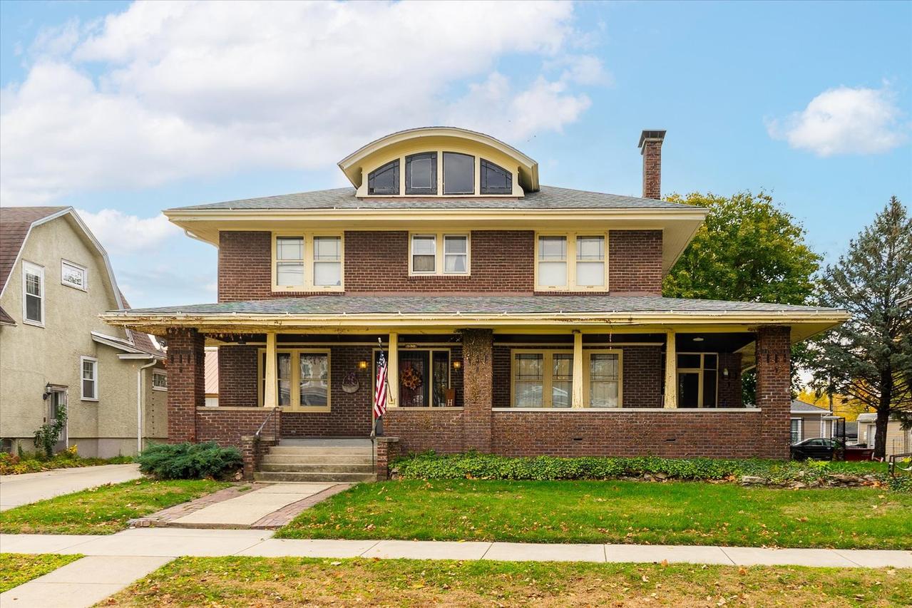 532 7th St., Lasalle, IL 61301