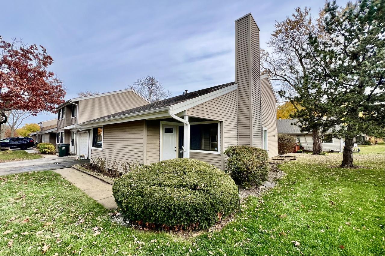 [Address Hidden by Seller], Palatine, IL 60074