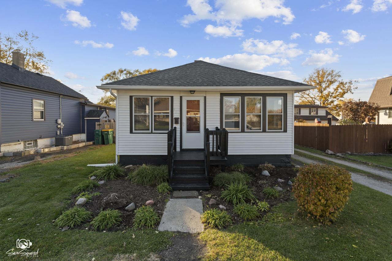 607 Cayuga St., Joliet, IL 60432