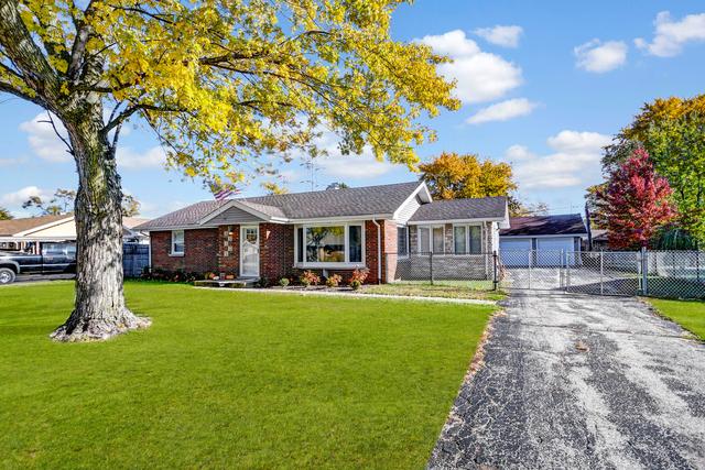 New Homes with Master Bedrooms on the 1st Floor in Hickory Hills: November 22nd to November 28th