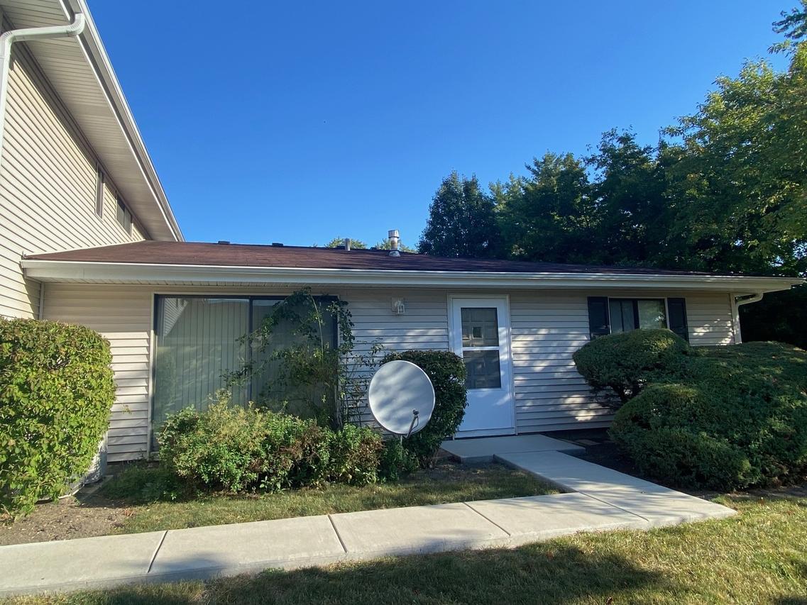 13 Eastham Ct., Schaumburg, IL 60193