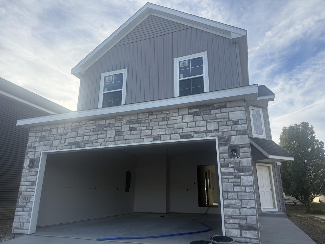 1413 Sand Dollar Dr., Champaign, IL 61822