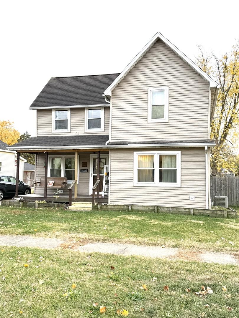 809 W Penn St., Hoopeston, IL 60942