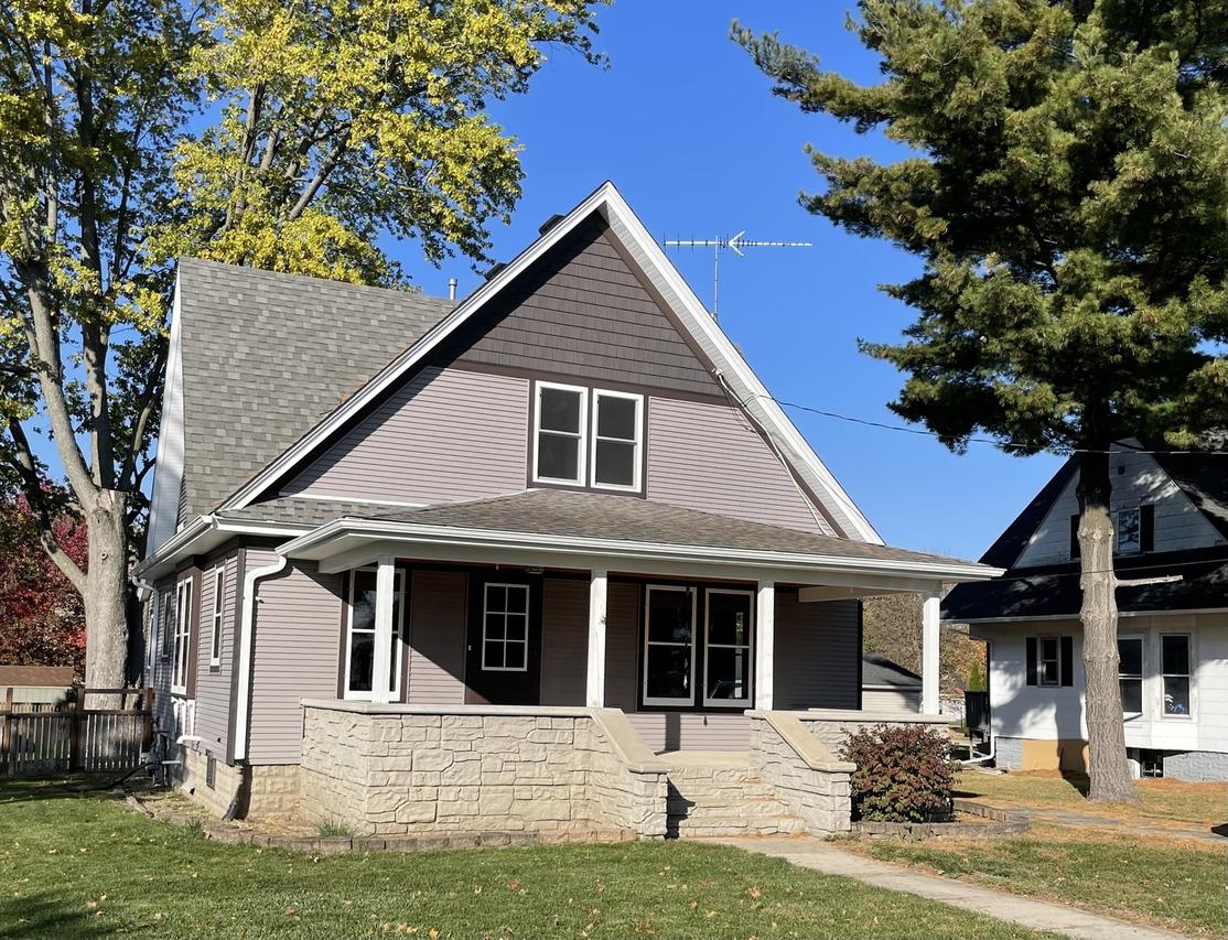 903 S Main St., Yorkville, IL 60560