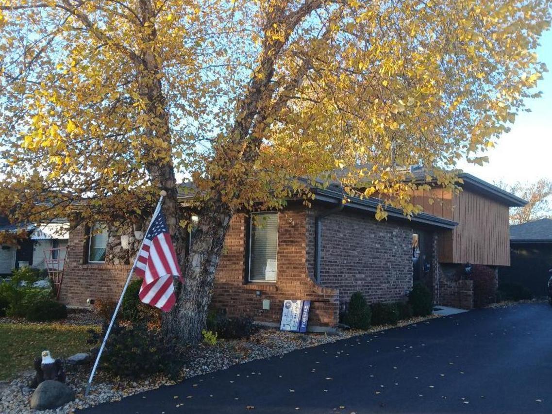 181 W 28th St., South Chicago Heights, IL 60411