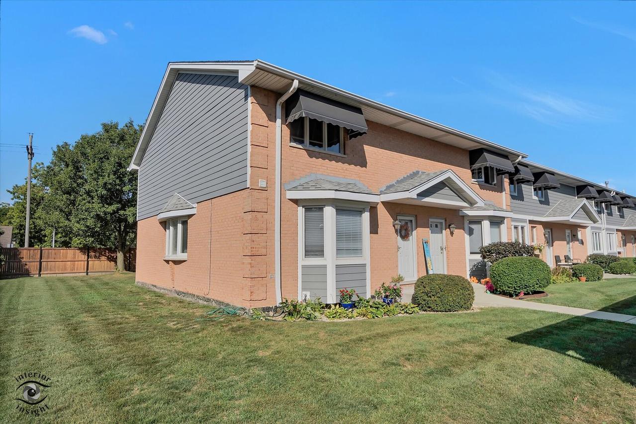 2550 W 112th St. #15-O, Chicago, IL 60655