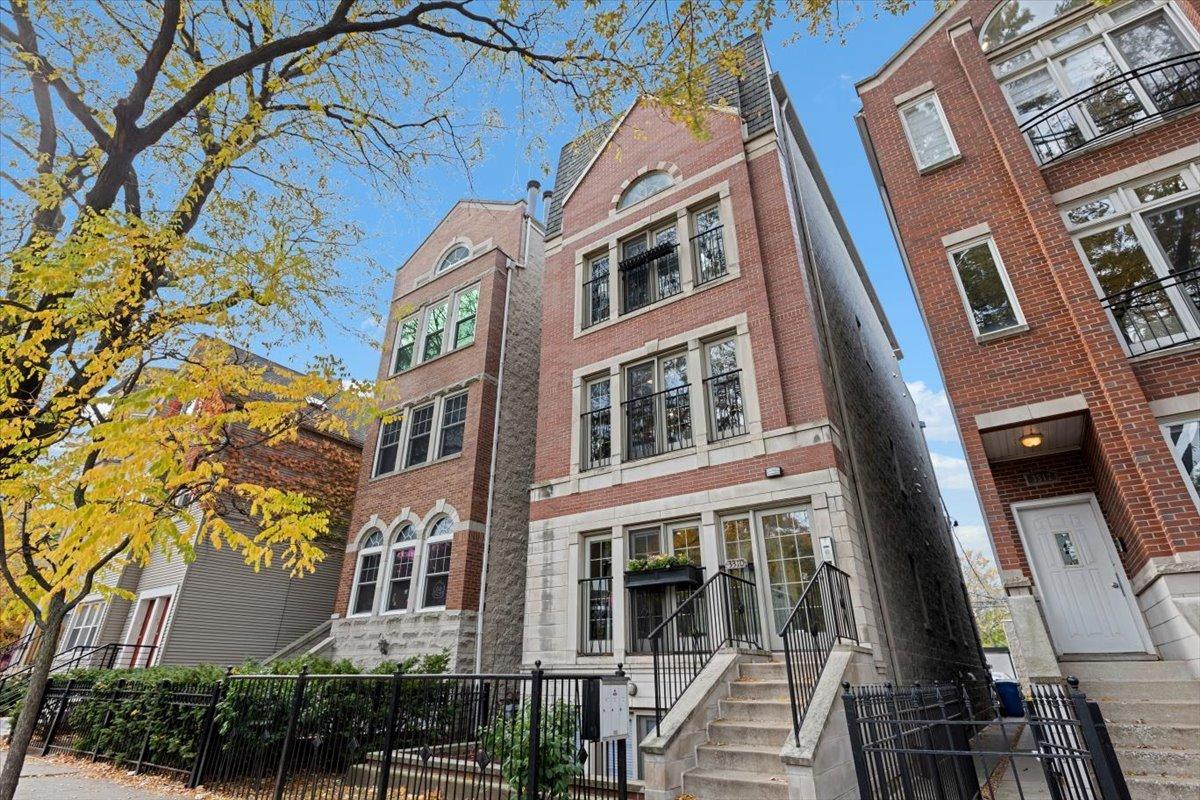 3310 N Damen Ave. #2, Chicago, IL 60618