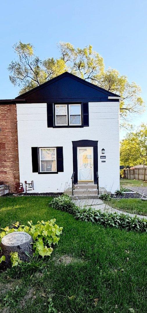 2453 E 96th St., Chicago, IL 60617