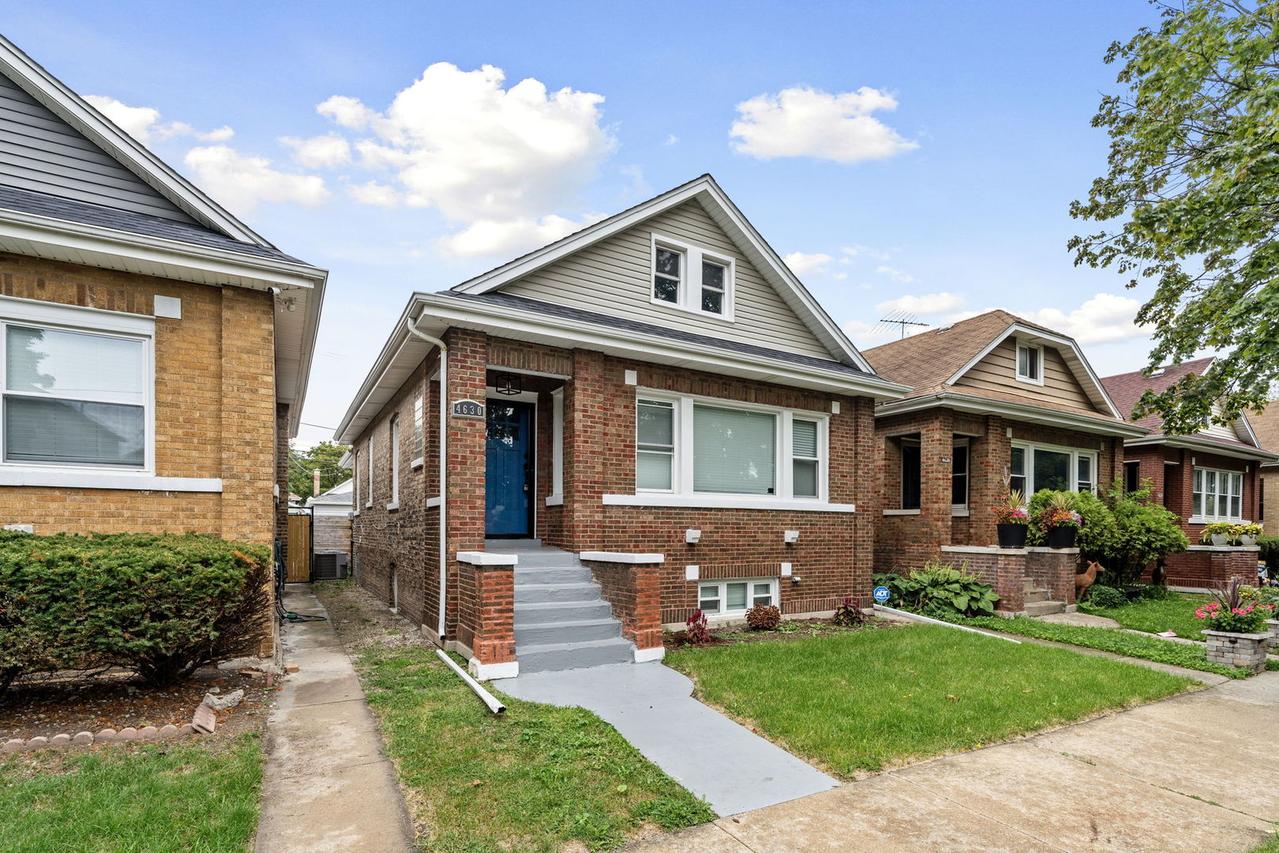4630 W Montana St., Chicago, IL 60639