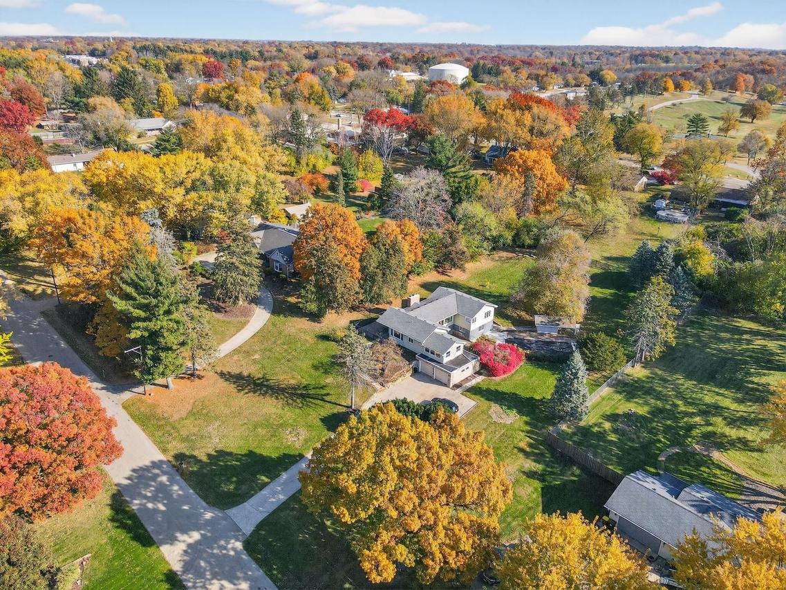 707 Coolidge Pl., Rockford, IL 61107