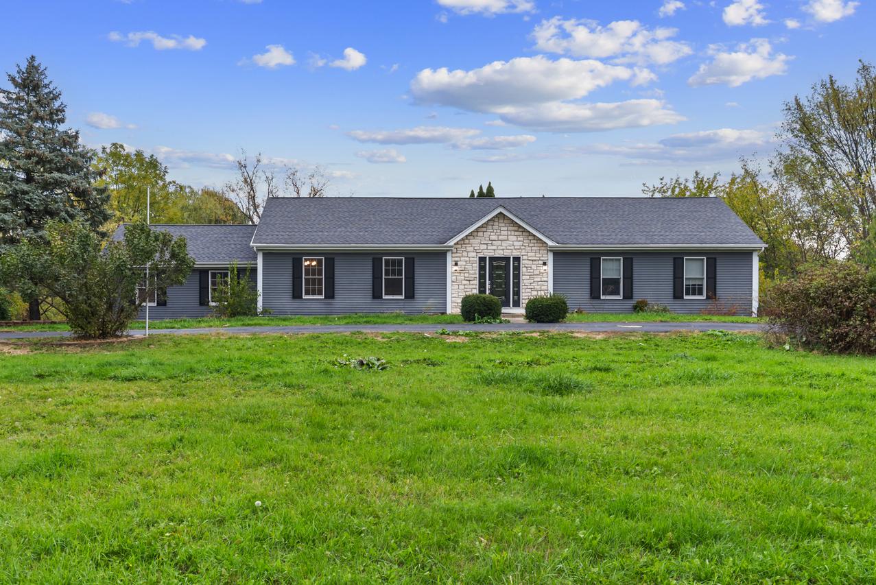 36W340 Huntley Rd., Dundee, IL 60118