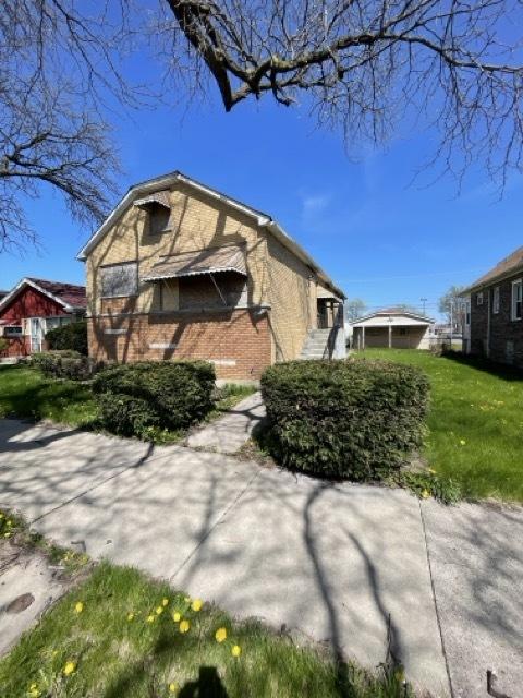 12627 S Marshfield Ave., Calumet Park, IL 60827