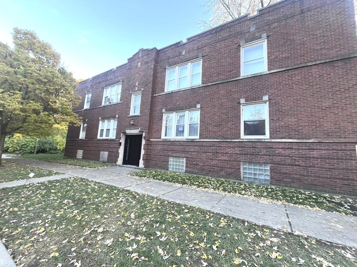 517 W 75th St., Chicago, IL 60620