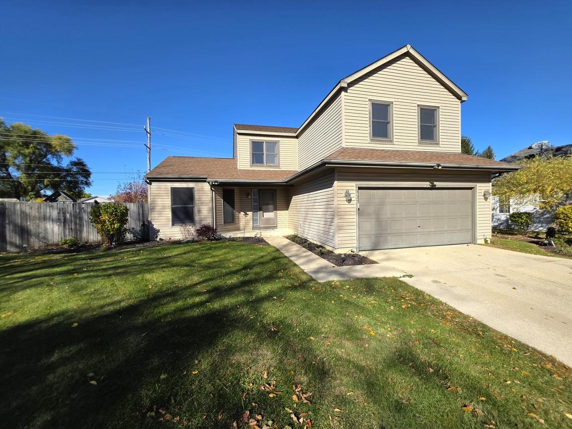 307 S Carriage Tr., Mchenry, IL 60050