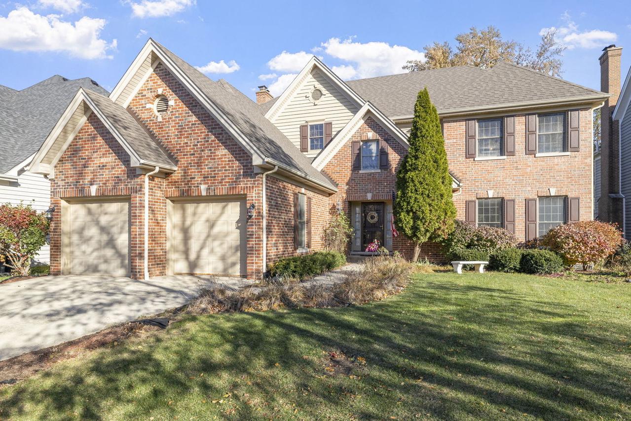 725 Heath Ct., Westmont, IL 60559