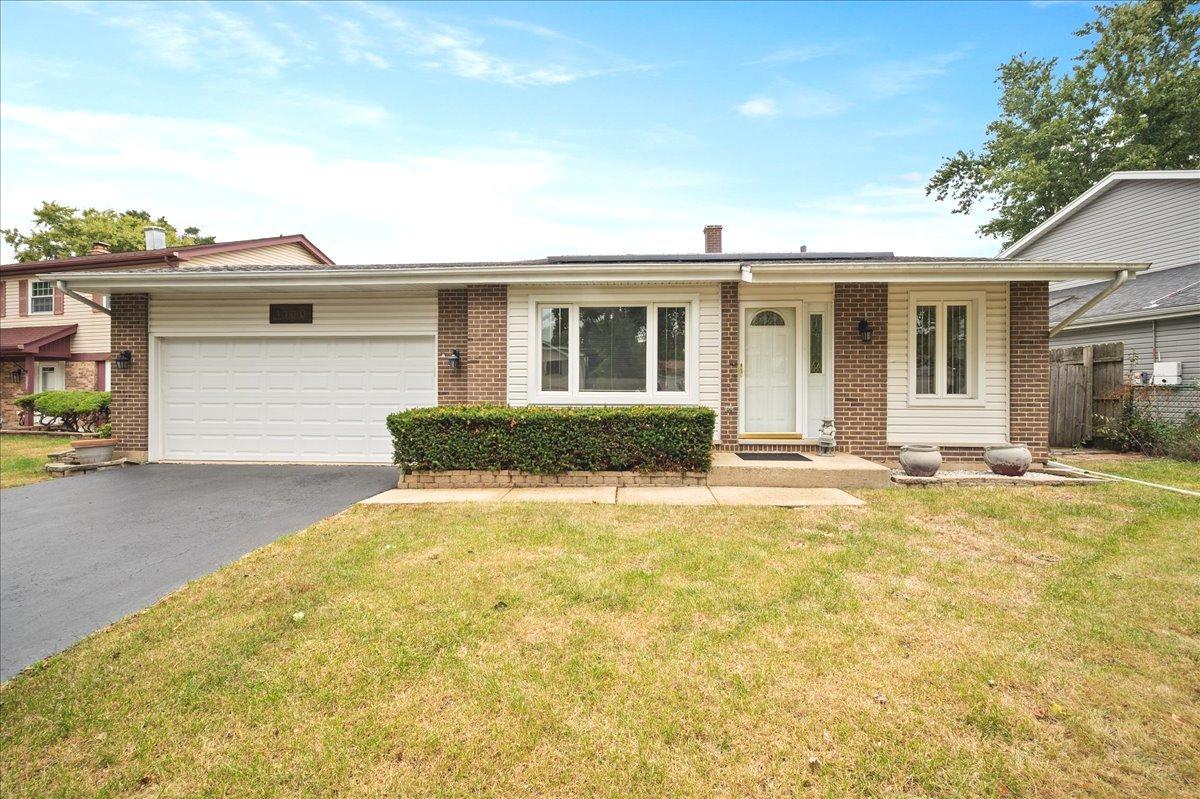 1110 Hunter St., Lombard, IL 60148