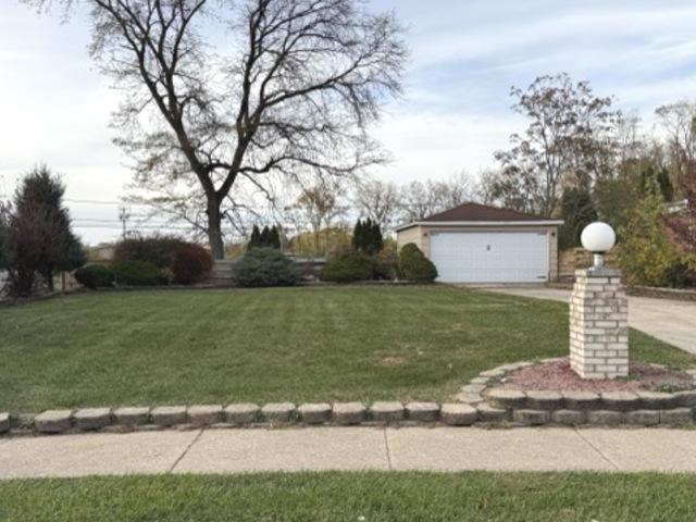 2736 Circle Dr., Markham, IL 60428