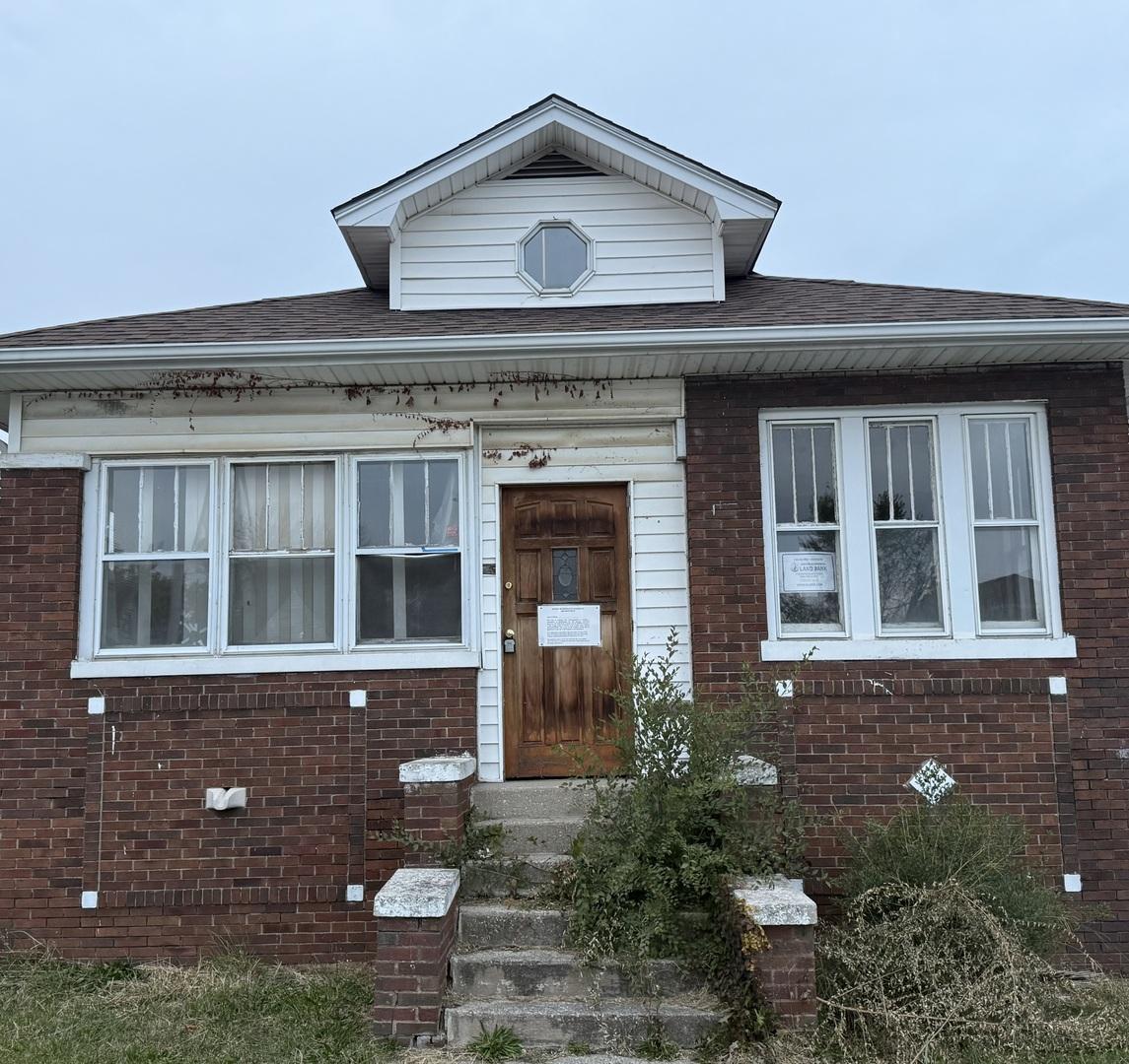 328 156th Pl., Calumet City, IL 60409