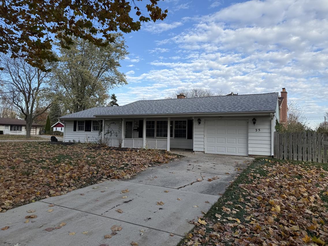 25 Westover Ln., Schaumburg, IL 60193