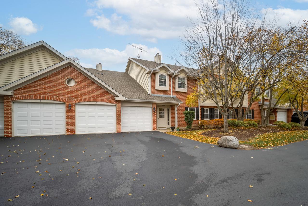 1345 E Evergreen Dr. #3, Palatine, IL 60074
