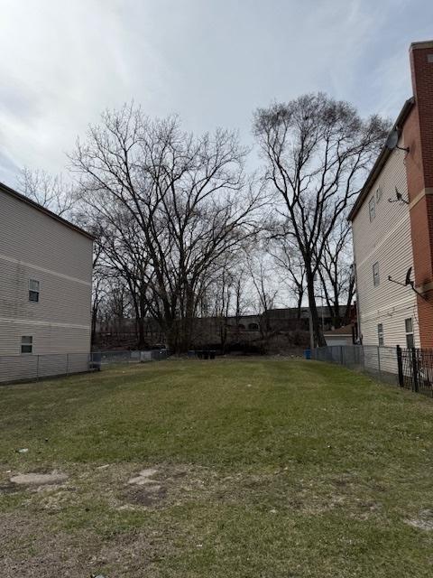 7912 S Parnell Ave., Chicago, IL 60620