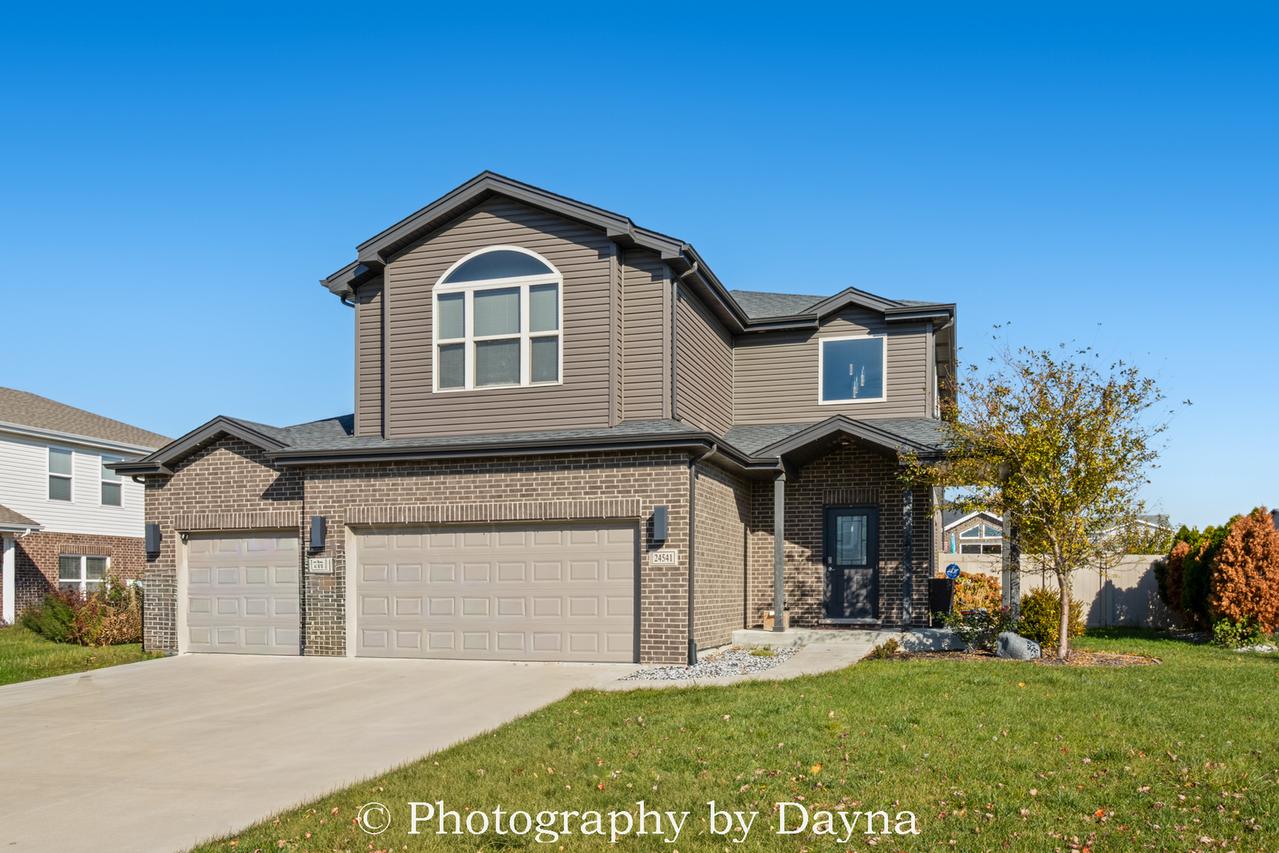 24541 S Arabian Ave., Manhattan, IL 60442