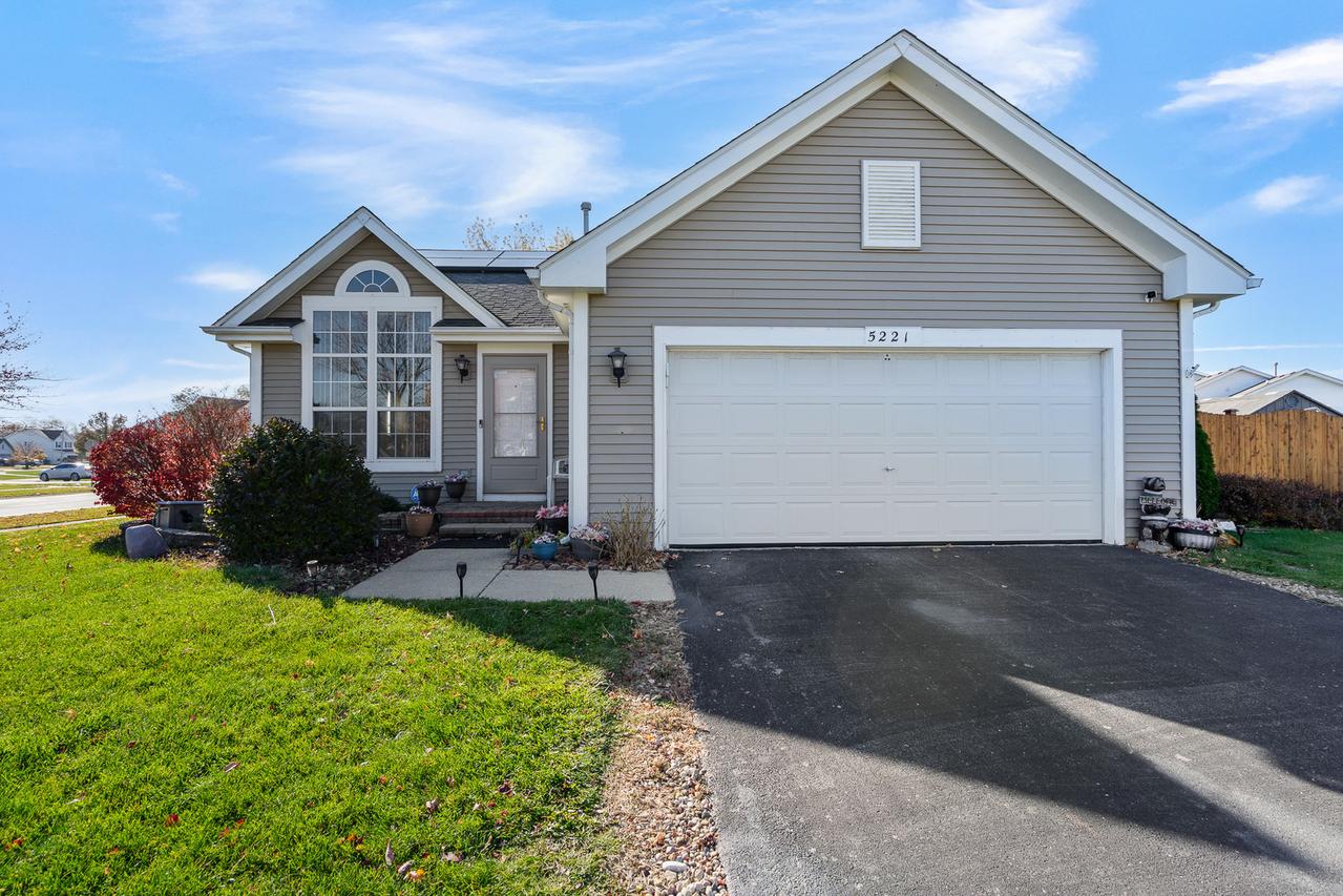 5221 W Mulberry Ln., Monee, IL 60449