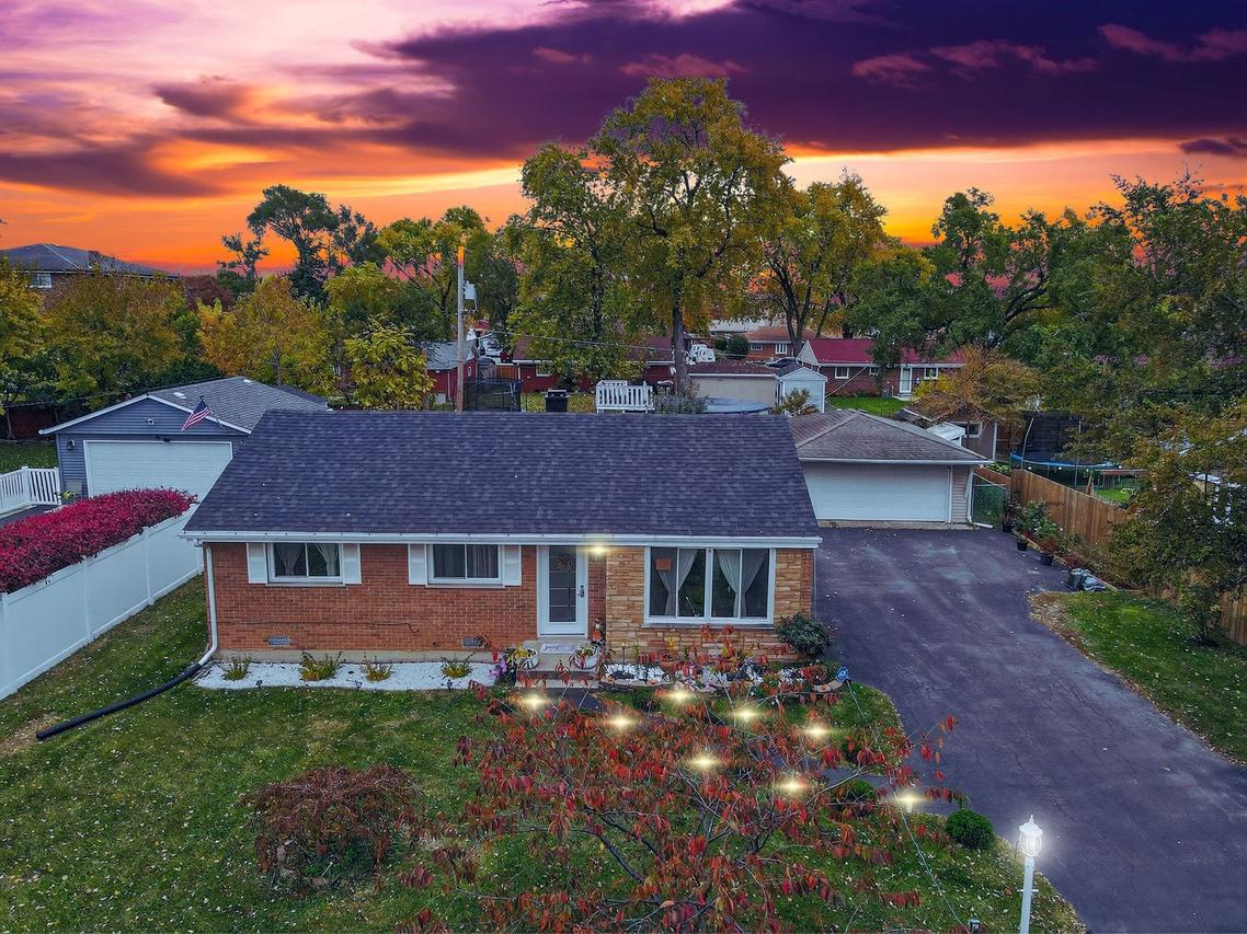 7931 S 83rd Ct., Justice, IL 60458