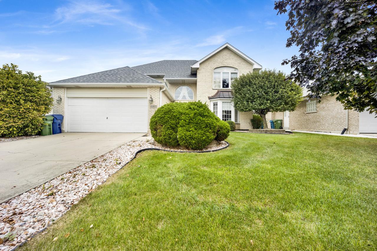 10833 Long Ave., Oak Lawn, IL 60453
