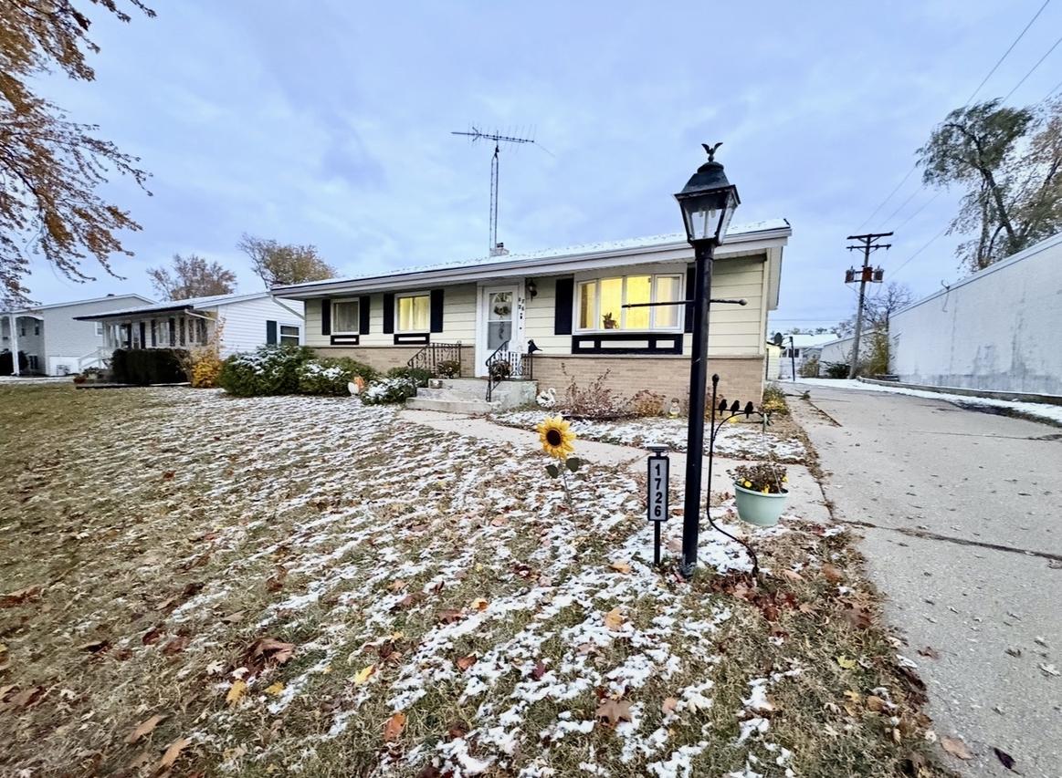 1726 Union Ave., Belvidere, IL 61008