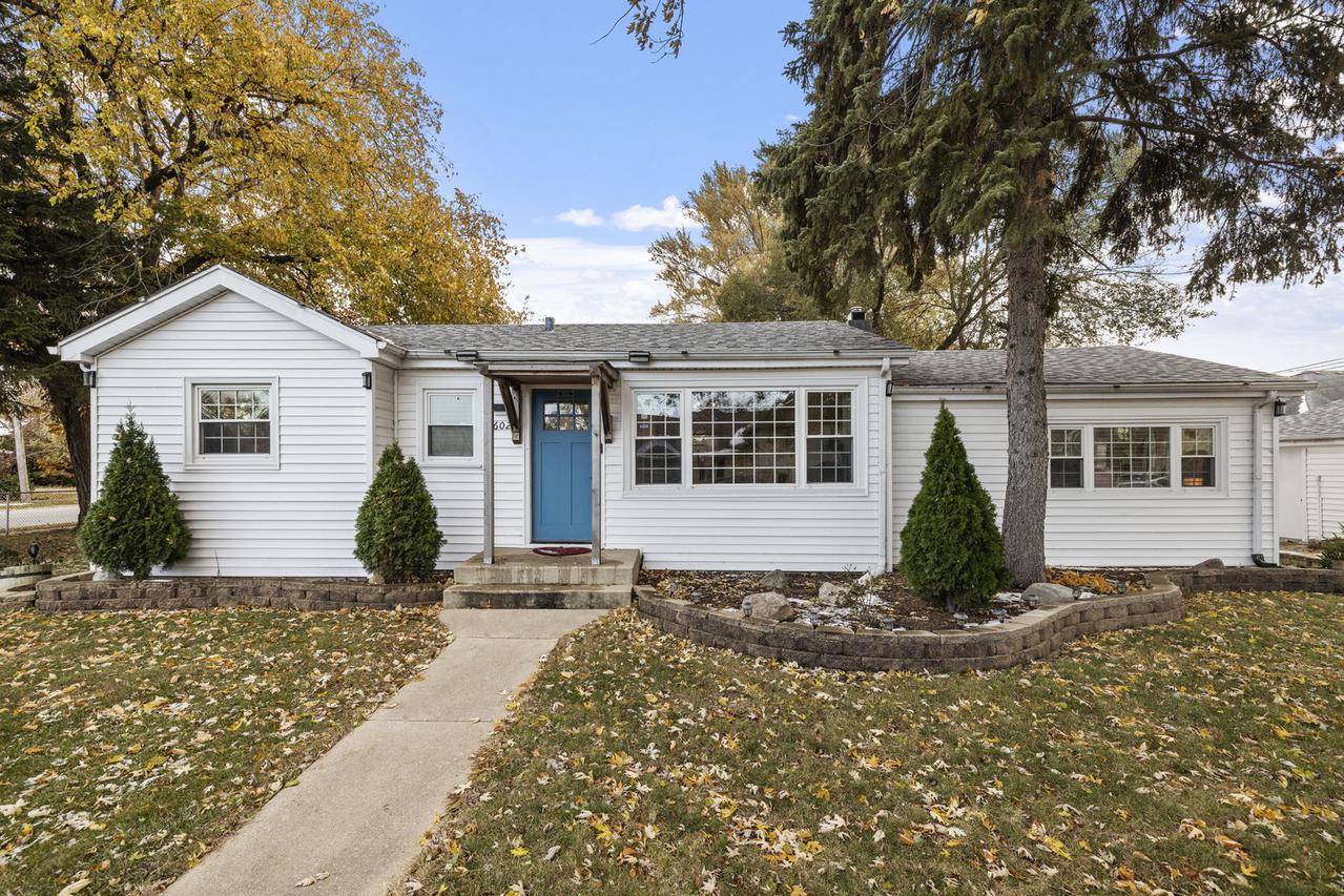 8602 S Oak Park Ave., Burbank, IL 60459