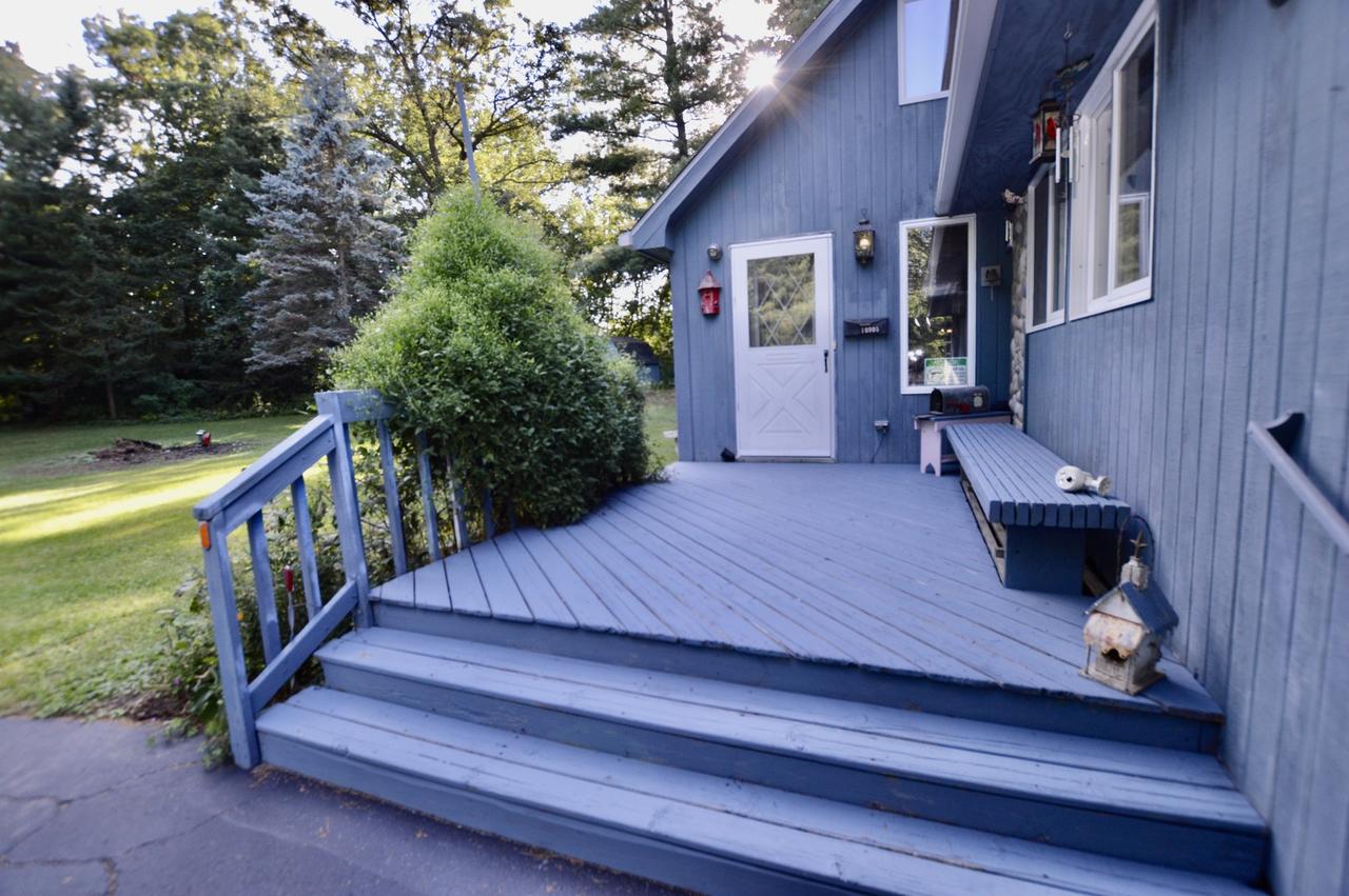 10905 Breezy Lawn Rd., Spring Grove, IL 60081