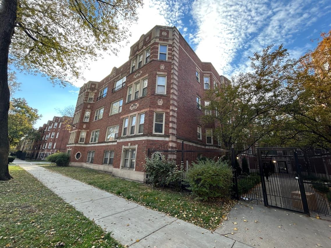 8158 S Drexel St. #3, Chicago, IL 60619