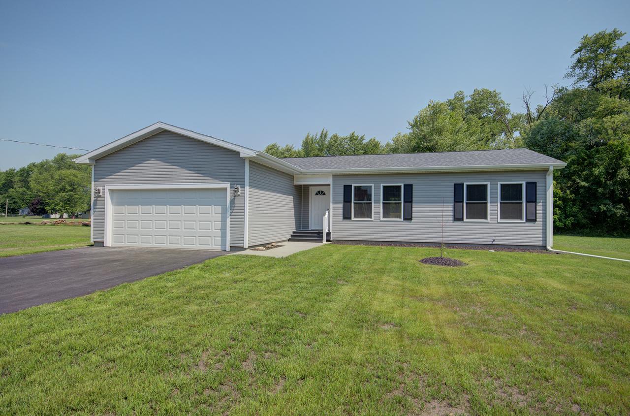 386 W 3rd St., Braidwood, IL 60408