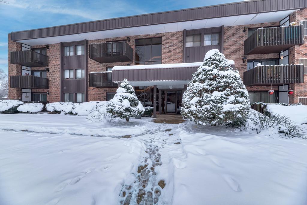 [Address Hidden by Seller], Joliet, IL 60436