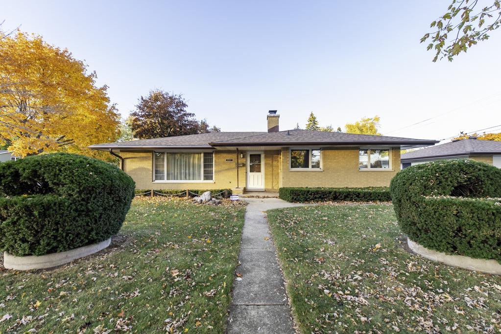 2217 Joanna Ave., Zion, IL 60099