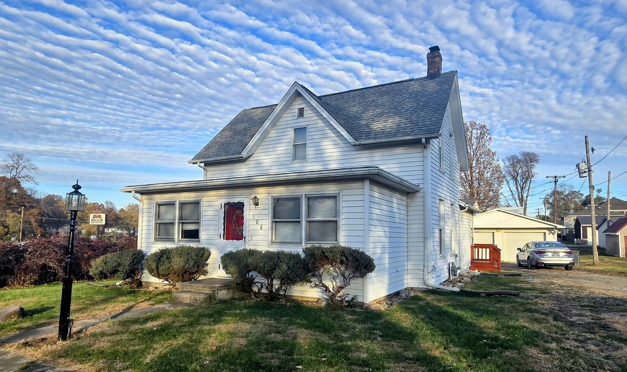 106 S Eldorado St., Sidney, IL 61877