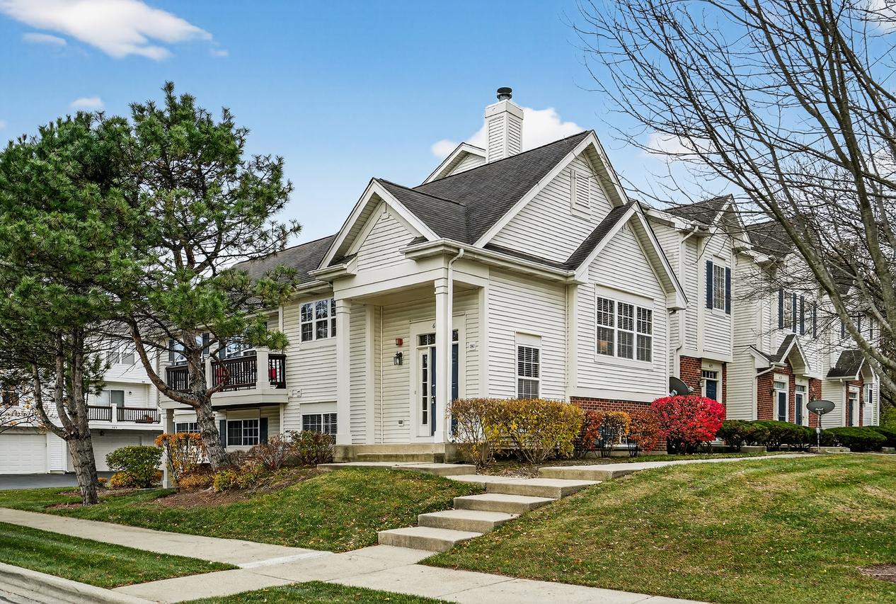 671 River Mill Pkwy., Wheeling, IL 60090