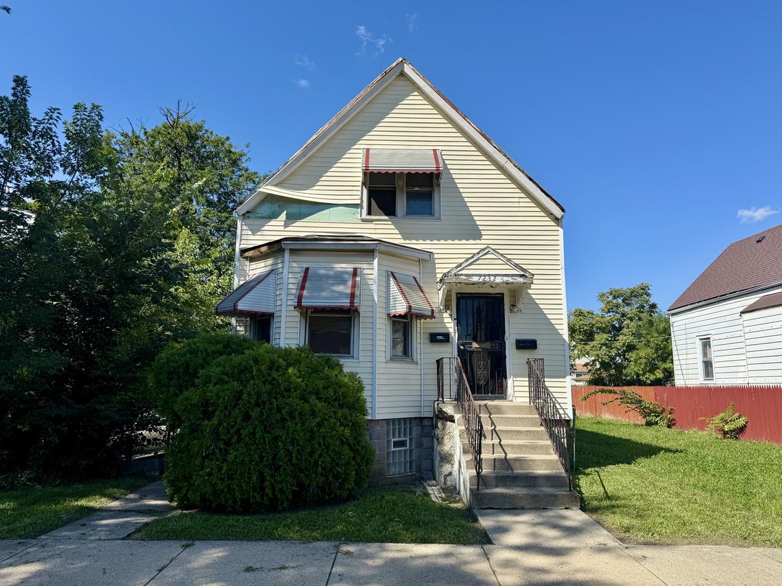 7232 S Aberdeen St., Chicago, IL 60621