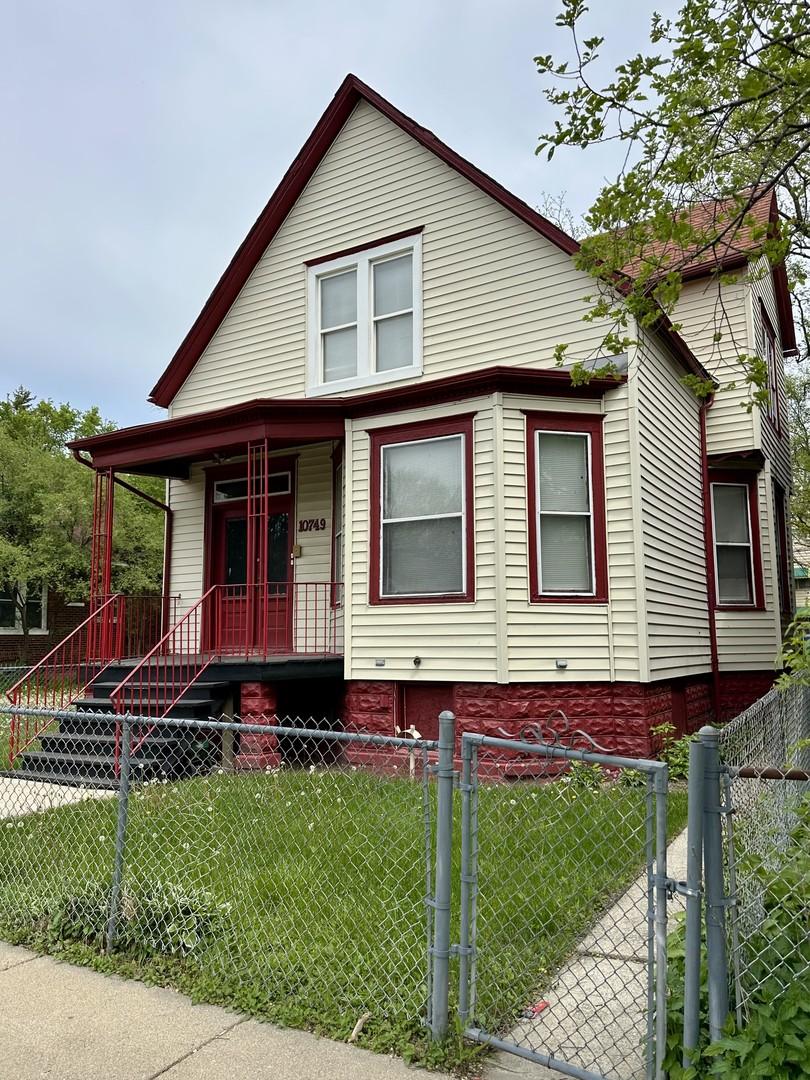 10749 S State St., Chicago, IL 60628