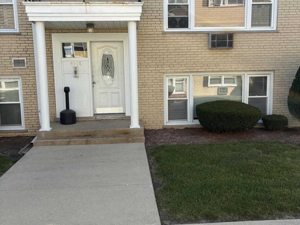 4938 N Leonard Dr. #1B, Norridge, IL 60706
