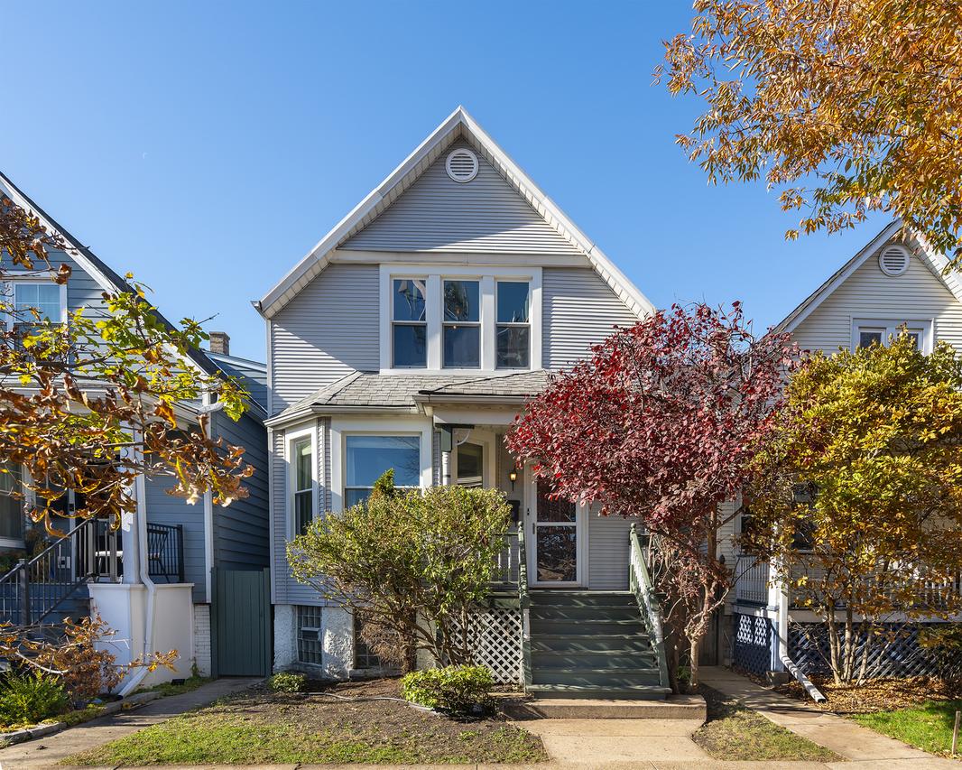 3432 N Albany Ave., Chicago, IL 60618