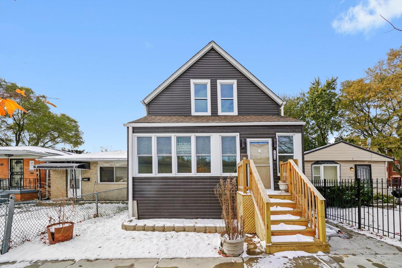 7918 S Anthony Ave., Chicago, IL 60619