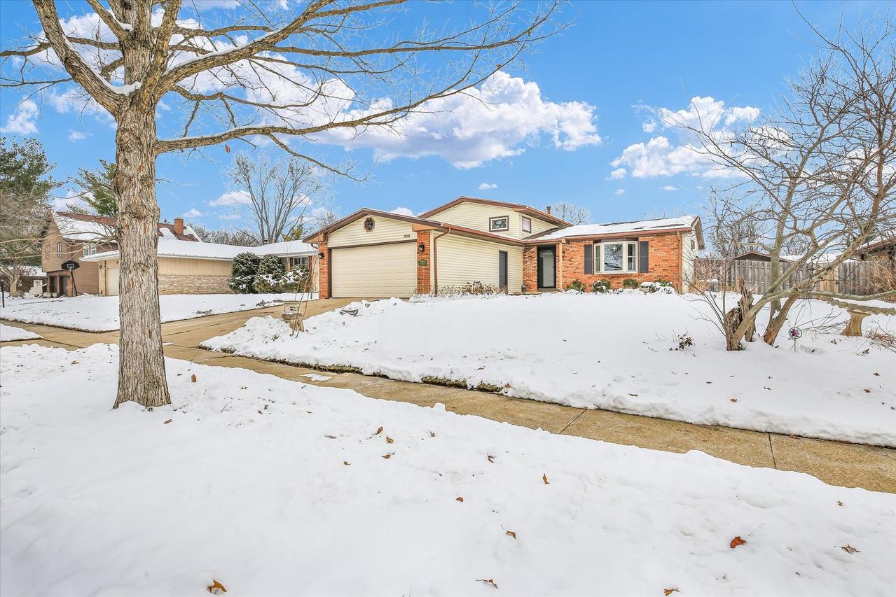 308 E Willard St., Urbana, IL 61801